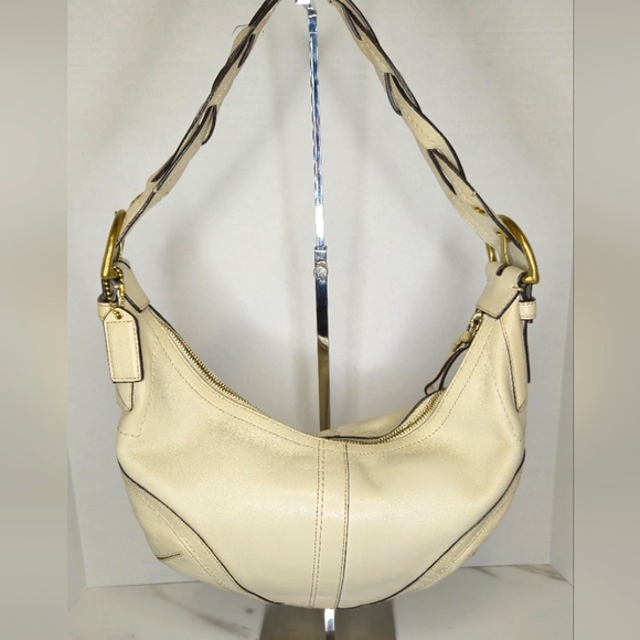 Coach Soho White Leather Hobo Shoulder Bag with Braided Handles 10043 - Picture 2 of 10